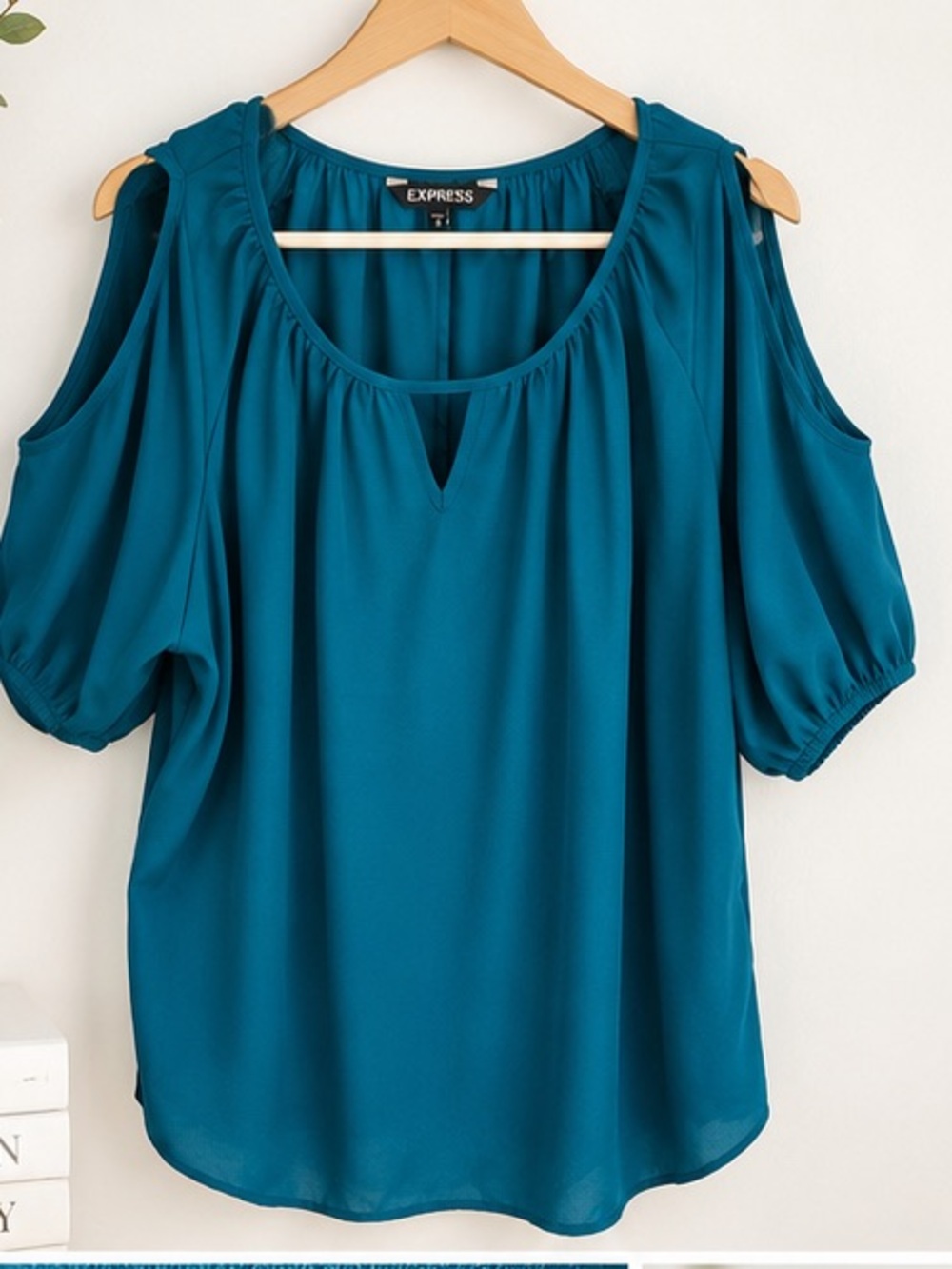 Express Teal Cold Shoulder Blouse Cutout Short Sleeve Keyhole Work Office Top